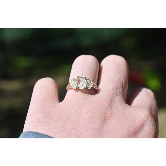 alternative raw diamond engagement ring raw crystal size 4 5 6 7 8 8 9 10 11 12 - Picture 1 of 2